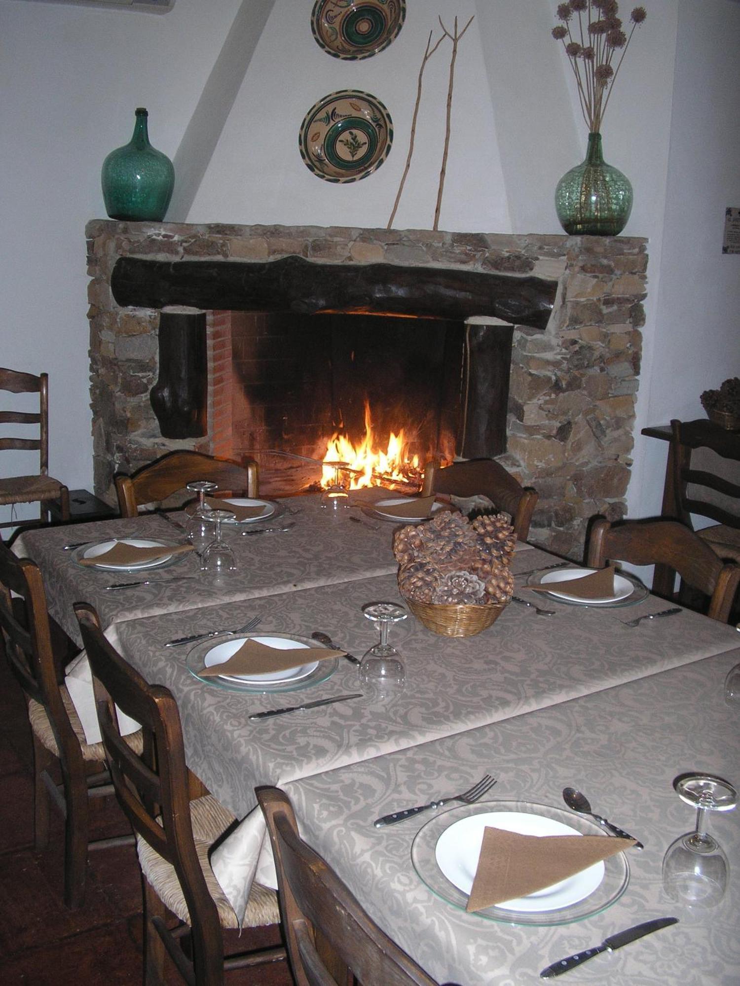 Maison d'hôtes Casa Rural Y Restaurante Casa Adriano à Alanís Extérieur photo